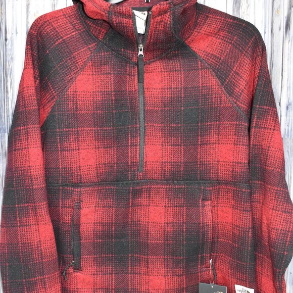 The North Face Crescent Hooded Pullover 